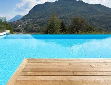 Οι δέκα πιο πολυτελείς και «ιδιαίτερες» πισίνες του κόσμου! (βίντεο)